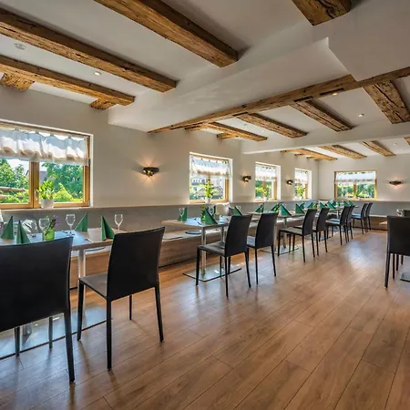 & Restaurant Adler - 24h Self-checkin Hotel 3*