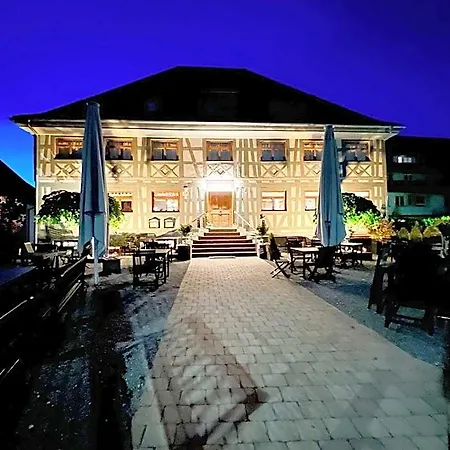 Otel & Restaurant Adler - 24h Self-checkin